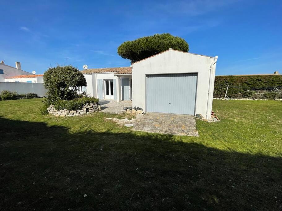 First D'aromm Au Nord De L'ile D'oleron